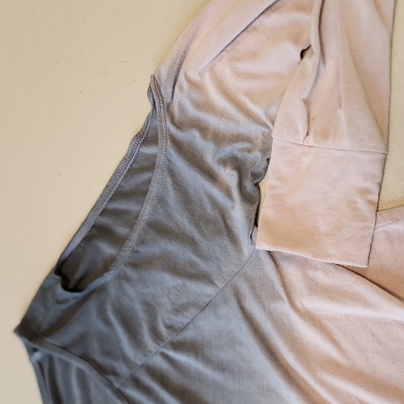 American Eagle Cold Shoulder Ombre T-Shirt - Picture 7 of 9